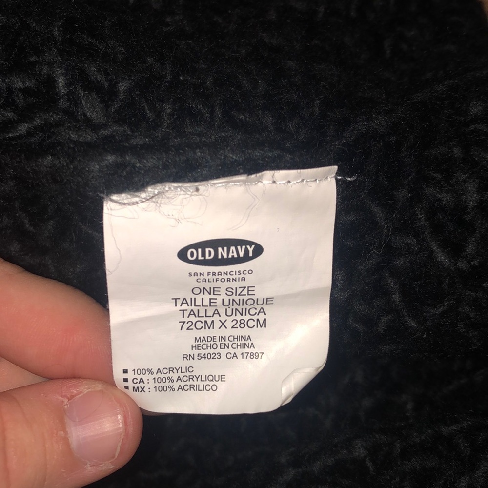 Infinity Scarf - Picture 2 of 3